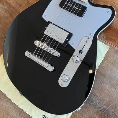 Reverend Double Agent OG MBK (Charger H90) – Mint – w/ Reverend Two-Tone Case – Bass Contour image 3