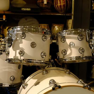 DS Drums Rebel CS 22/8/10/12/14/16 2010 - Snow White Stain image 6
