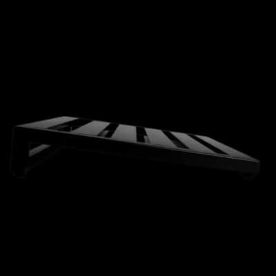 Pedaltrain XD-18 Pedalboard in Deluxe Soft Case image 3