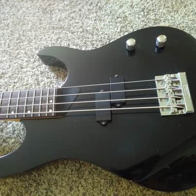 Washburn MB2 Mercury Series 4 String Bass Black image 1