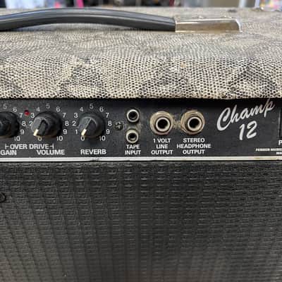 Vintage Fender Champ 12 Tube Guitar Amp Amplifier 1980's Snakeskin Just Serviced image 4