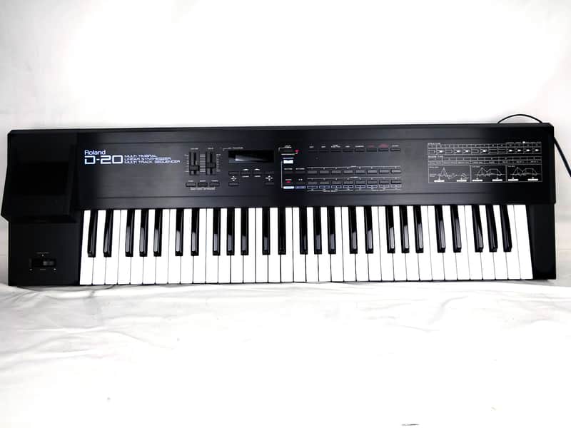 ROLAND　ローランド　D-20 シンセサイザー Roland D-20 61-Key Multi-Timbral Linear Synthesizer / Multitrack