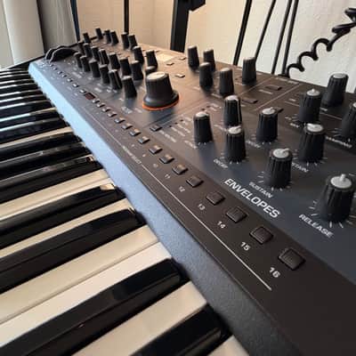 Sequential Take 5 44-Key 5-Voice Compact Polyphonic Synthesizer 2021 - Present - Black image 5