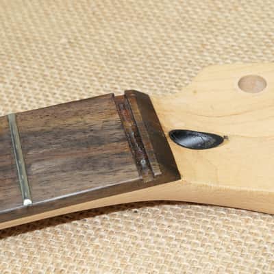 Neck Maple/Rosewood, 2000 Peavey Predator image 2