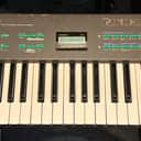 Vintage Yamaha DX21 Keyboard