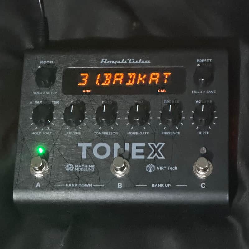 IK Multimedia ToneX Pedal - Black image 1