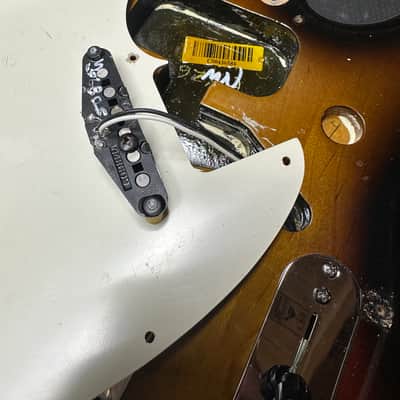 Collector Grade 2009 Fender American Standard Telecaster With Maple Fretboard 3-Color Sunburst image 14