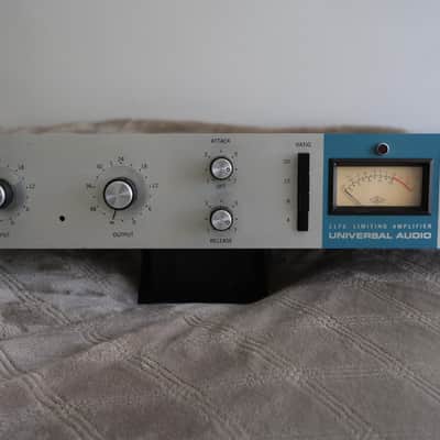 Urei Universal Audio 1176 (REV AB) BLUE STRIPE image 1