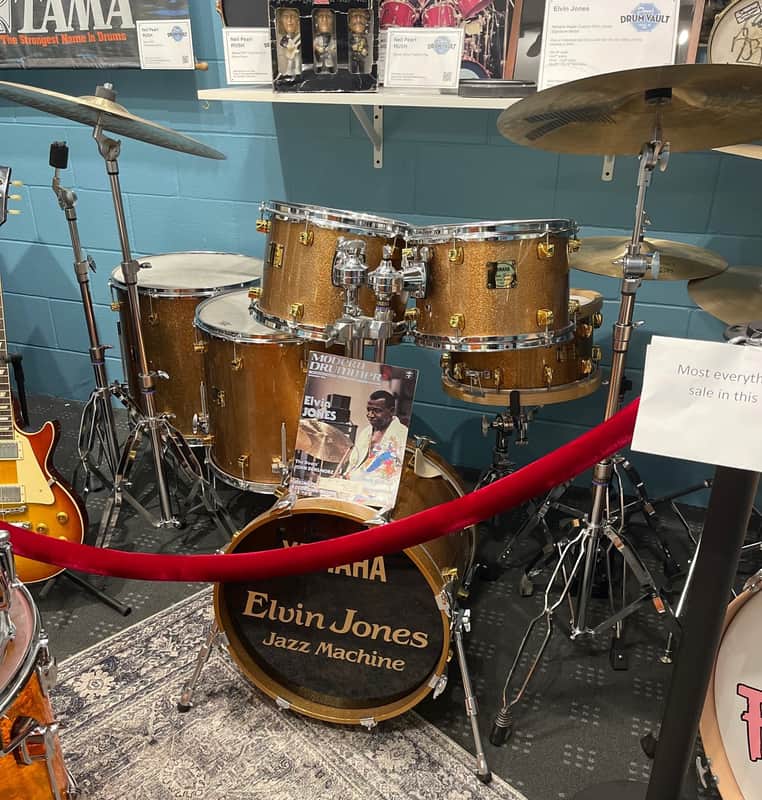 Elvin Jones Jazz Machine Yamaha Maple Custom Drum Set