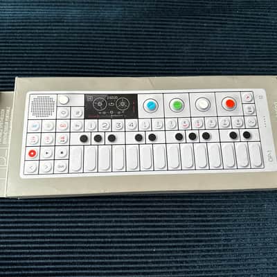 Teenage Engineering OP-1 Portable Synthesizer Workstation 2011 - Present - White image 4