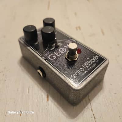 Electro Harmonix Glove Distortion Overdrive Booster image 1