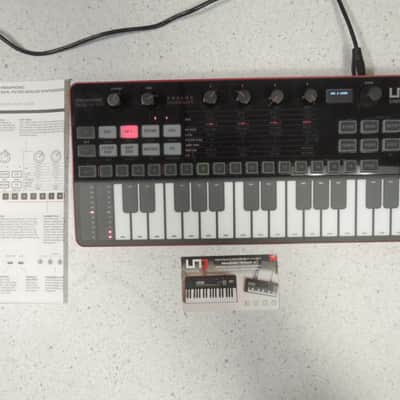IK Multimedia UNO Synth Pro Desktop 32-Key Analog Synthesizer 2021 - Black with White Keys image 1