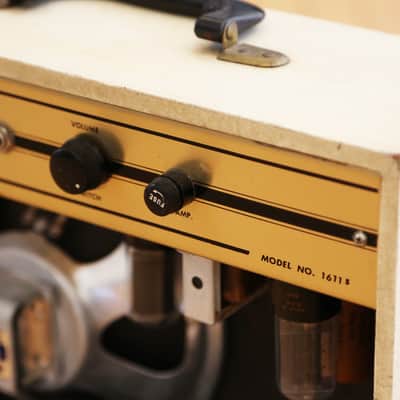 1962 Supro Bantam "1611s" Vintage Electric Guitar Amplifier - Lil Amp, Giant Sound! Great 4 Studio! image 7