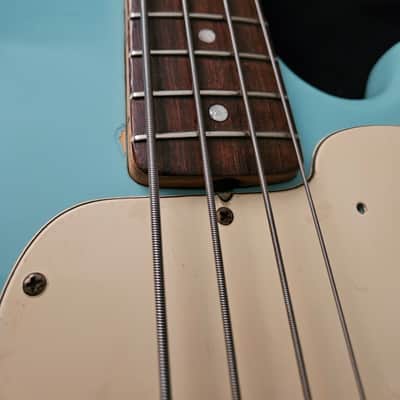 Fender Musicmaster Bass Daphne Blue image 4