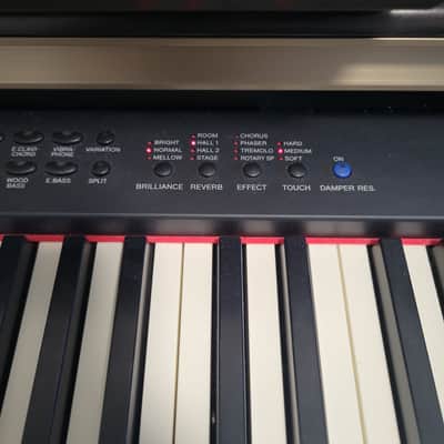 YAMAHA Clavinova CLP-340 直接引き取りのみ Yamaha Clavinova CLP-340 Digital Piano and stool in rosewood stock