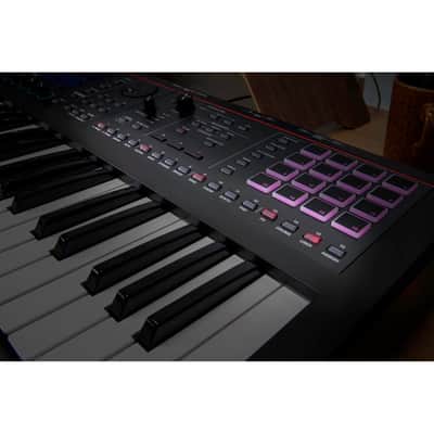 Roland Fantom-06 61-Key Music Workstation Keyboard image 8