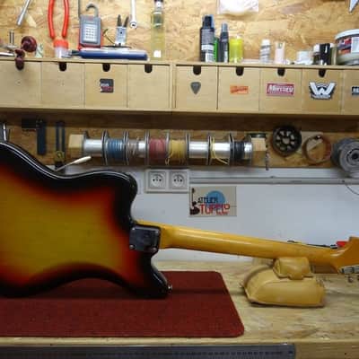 Fender Jazzmaster 1966 sunburst all original image 8