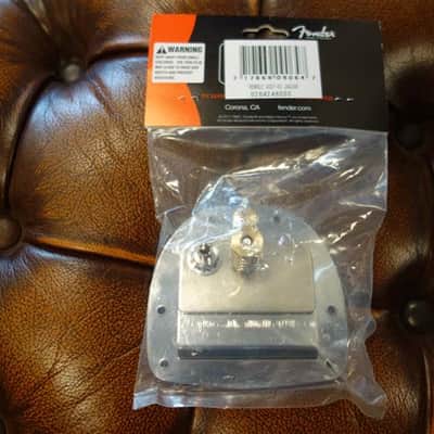 Fender Tremolo Assembly Jaguar/Jazzmaster Chrome image 2