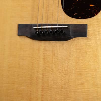 Martin 00-18 Standard Series Electric Guitar with Hardshell Case image 11