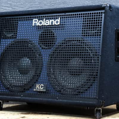 Roland KC-880 Stereo Keyboard Amplifier 320-Watt 5-Channel 2x12" Woofer Combo image 2