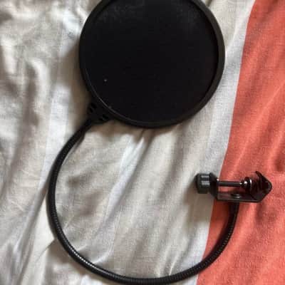 RODE NT1-A Large Diaphragm Cardioid Condenser Microphone 2002 - Present - Silver image 7
