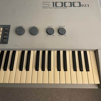Akai S1000KB Rare Keyboard MIDI Stereo Digital Sampler s1000 kb image 5