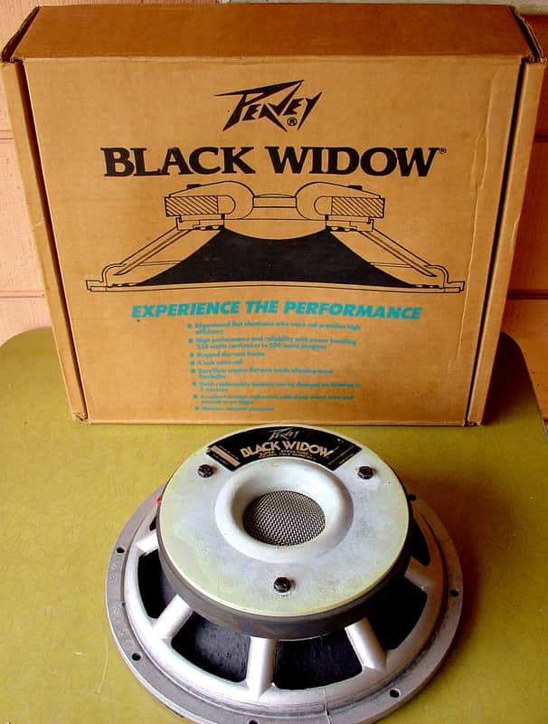 PEAVEY Black Widow 12