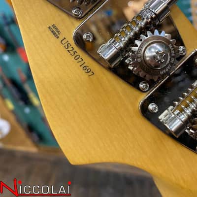Fender American Professional Classic Jazz Bass, Maple Fingerboard, Faded Dakota Red Bild 14