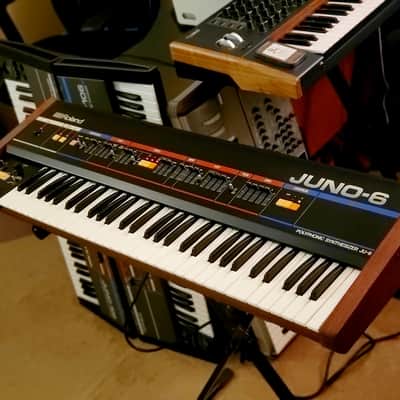 MUST SEE! ROLAND JUNO 6 UPGRADED FULLY INSPECTED/SERVICED AND IN AMAZING CONDITION!