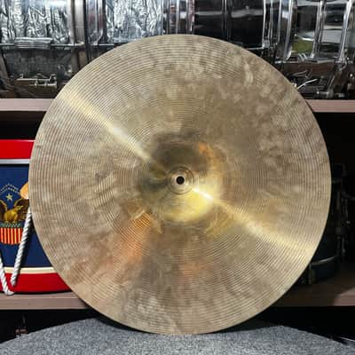 Zildjian 18" Ride Cymbal image 3