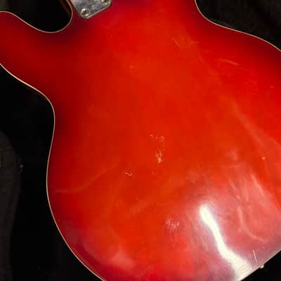 Epiphone EA-250 with Trapeze Tailpiece 1972 - 1974 - Cherry image 5