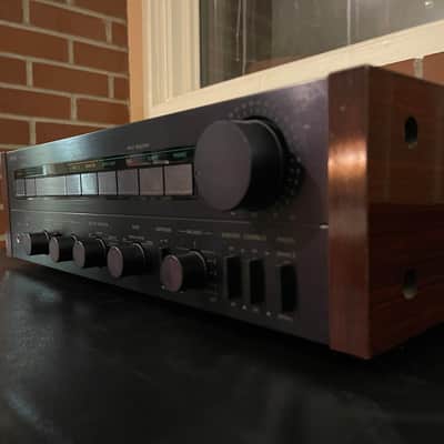 Denon PMA-777 Integrated Amplifier (1982) - Black/Rosewood image 3