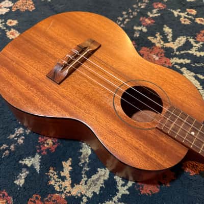 Harmony Ukulele 1960's image 6