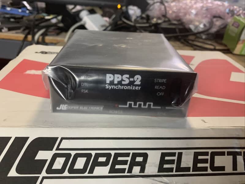 JL Cooper Electronics PPS-2 Synchronizer /Time Code Generator with PPS2 plus OPT chip JLC-PPS2 1990s - Black image 1