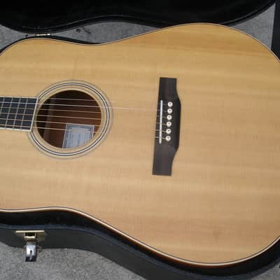 Larrivee D03 Acoustic Guitar - Earlier Model w/ Clear Pickguard image 2