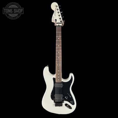 Used Squier Contemporary Strat HH FR White w/bag TSU25014 image 2