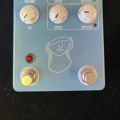 JHS Artificial Blonde Madison Cunningham Signature Vibrato 2022 - Present - Blue image 1