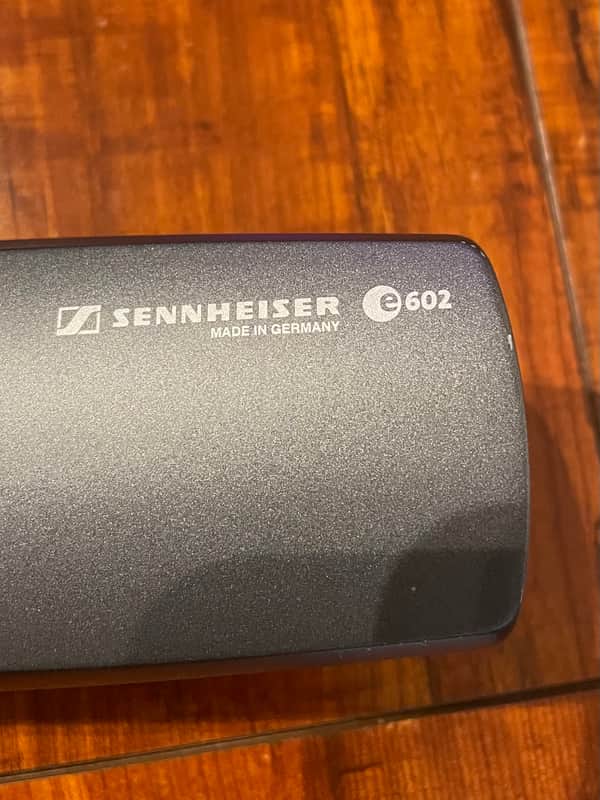 Sennheiser e602 Dynamic original - Black image 1