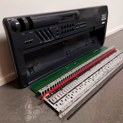 Korg 707 - Case, key contact pcb etc. image 3