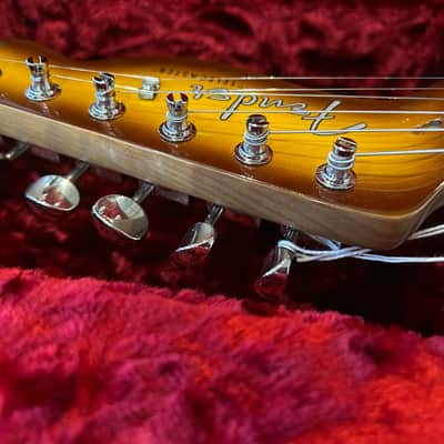 Fender Suona Telecaster Thinline Violin Burst #US23055294 / 6lbs. 15.3oz. image 10