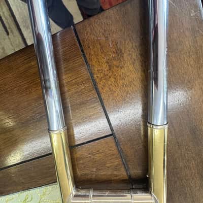 Bach TB300 Trombone.(Hard Case)(Mouthpiece). image 13