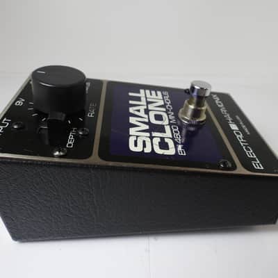 1983 Electro Harmonix Small Clone Mini Chorus Effects Pedal EH4600 MN3007 IC image 3