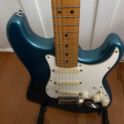 John Cruz built Fender Strat Plus with Maple  Fretboard 1988-Lake Placid Blue image 2