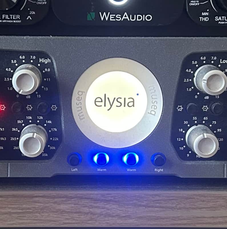 Elysia musEQ 2-Channel 5-Band Parametric Equalizer 2010s - Blue image 1