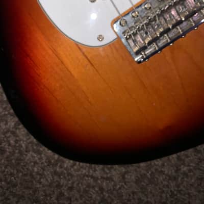 2022 Fender Jimi Hendrix Artist  Series Signature  Stratocaster 3-Color Sunburst electric guitar image 7