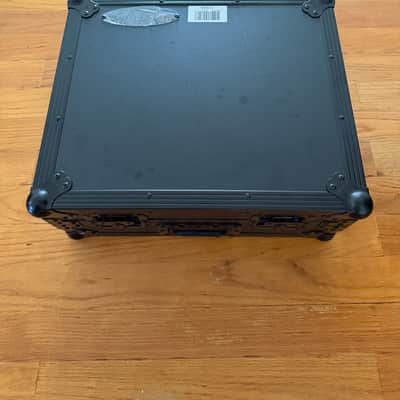 Technics SL-1200MK7 2019 - Present - Black + Odyssey Flight Case image 6