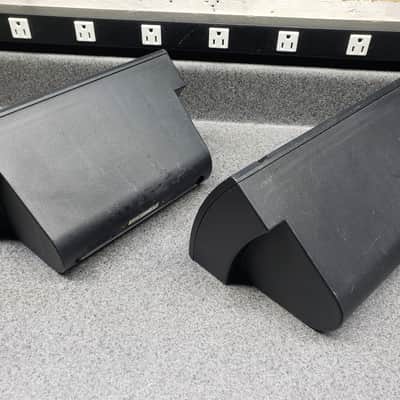 Bose Model 100 Bookshelf Speakers image 4