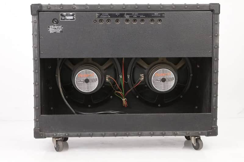 Roland JC-120 Jazz Chorus 2-Channel 120-Watt 2x12" Guitar Combo 1975 - 1993 image 2