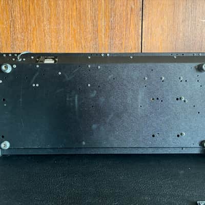 Roland SH-2 vintage analog synthesizer Perfect Working w/ original case image 9