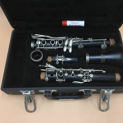 E. M. Winston Boston Clarinet, USA, with case image 6